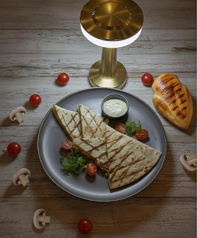 Cikken Quesadilla