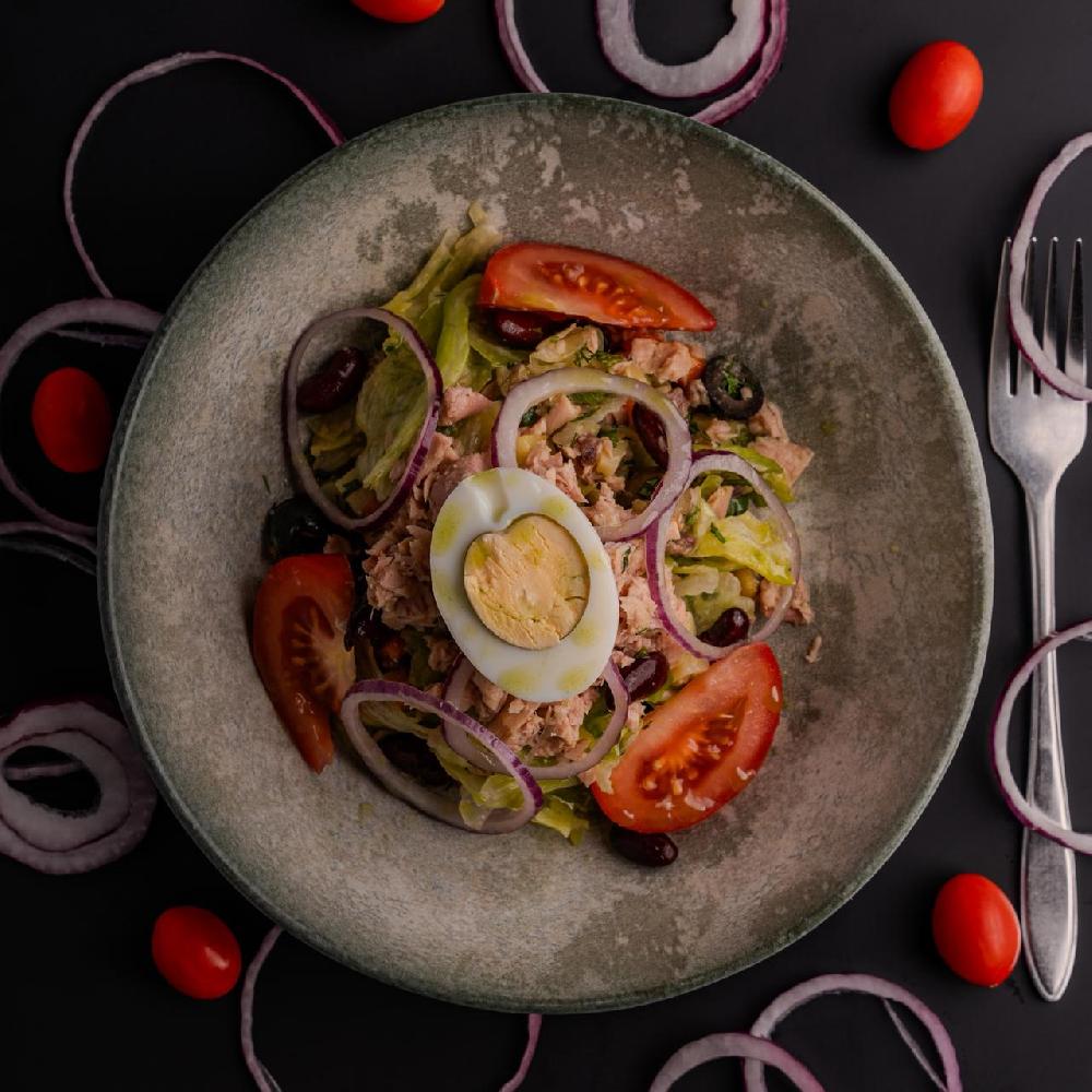 Tuna Balıqlı Nisuaz Salatı