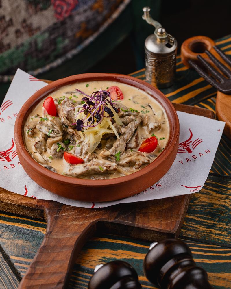 Beef stroganoff