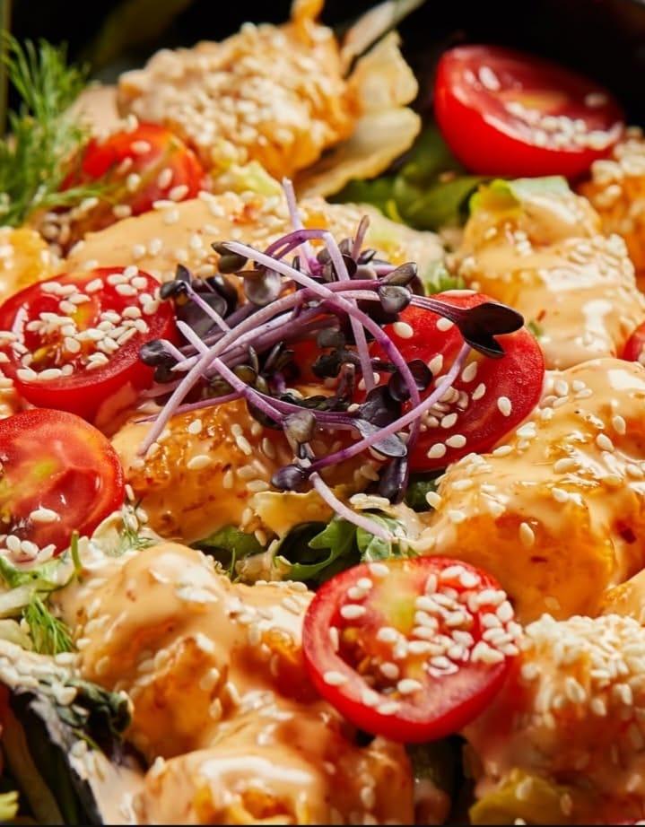 popkorn salat toyuqlu 