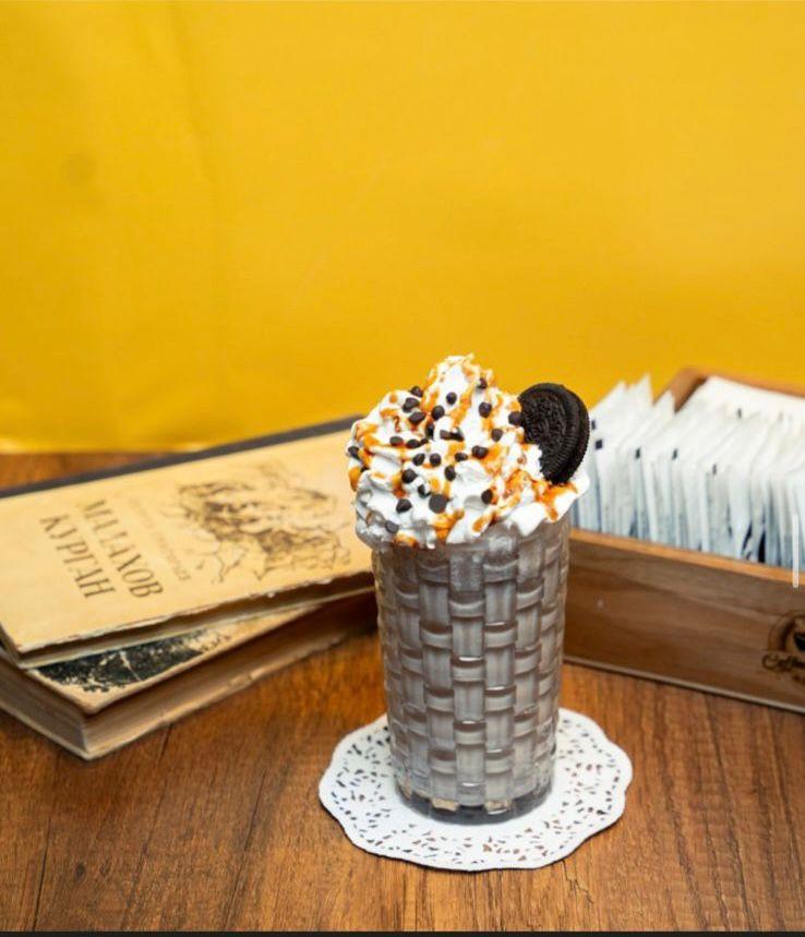 Brauni şokaladlı və oreolu