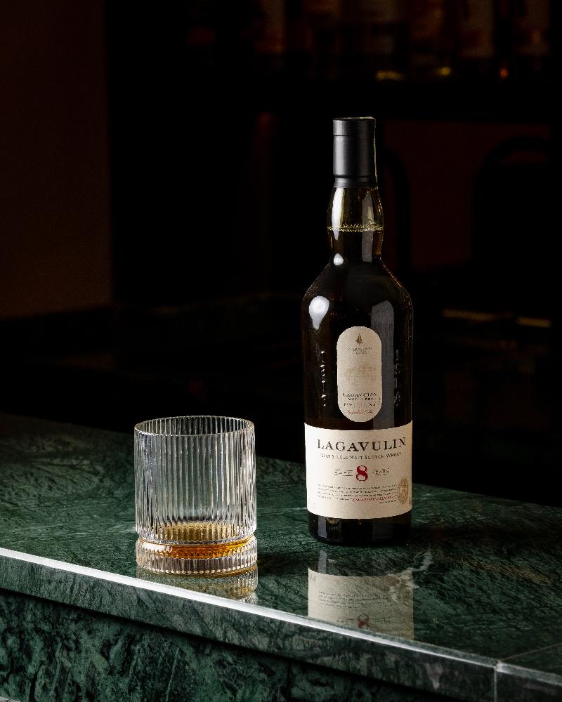 Lagavulin 8