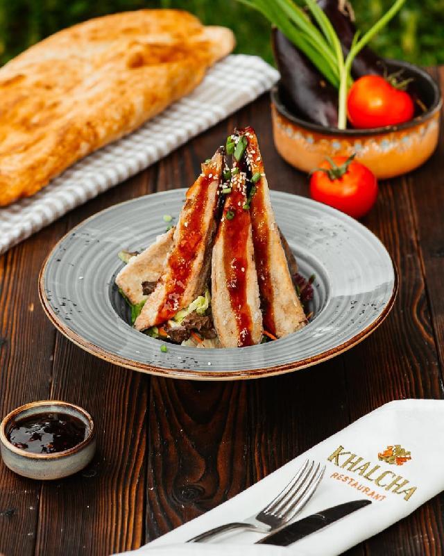 Xırt-Xırt badımcan salatı