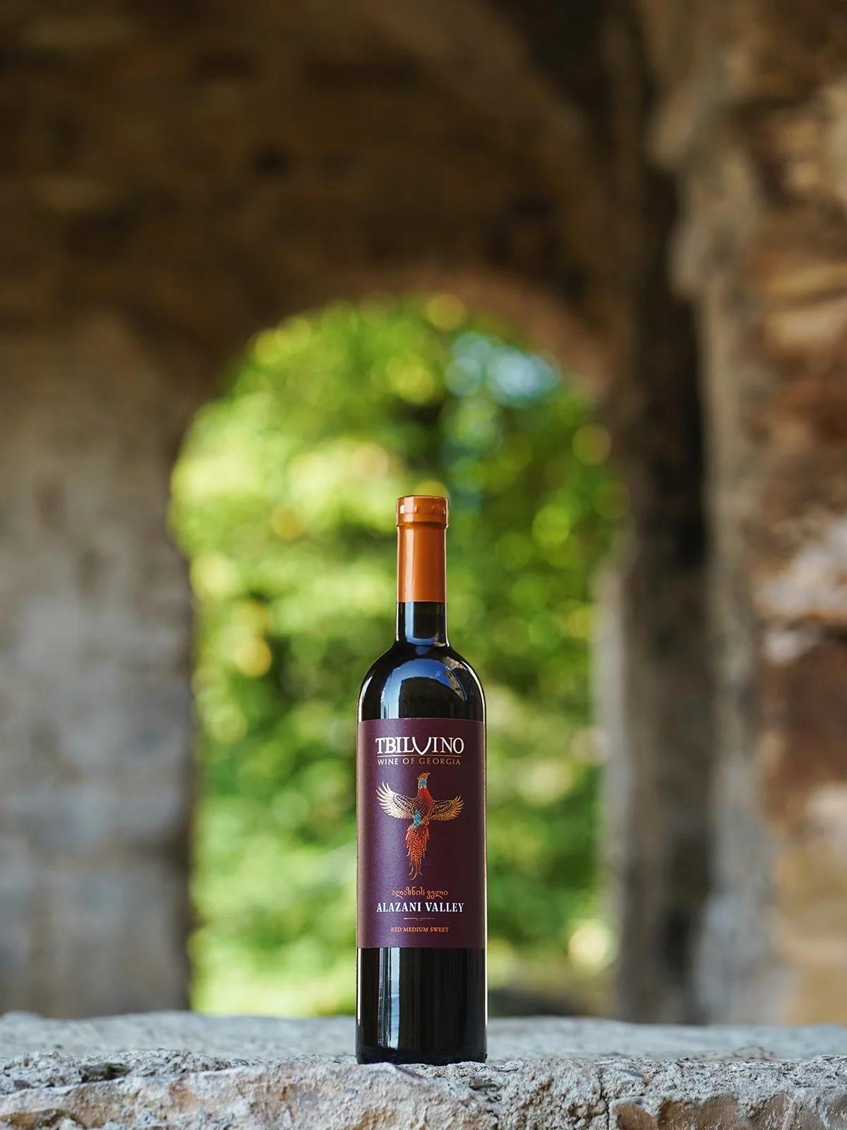 Alazani valley red medium sweet