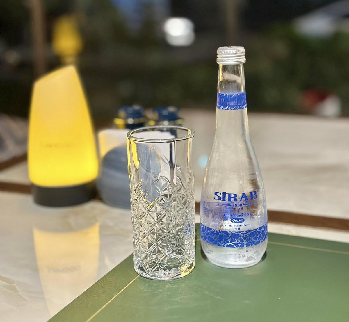 Sirab şüşə qazsız 330 ml 