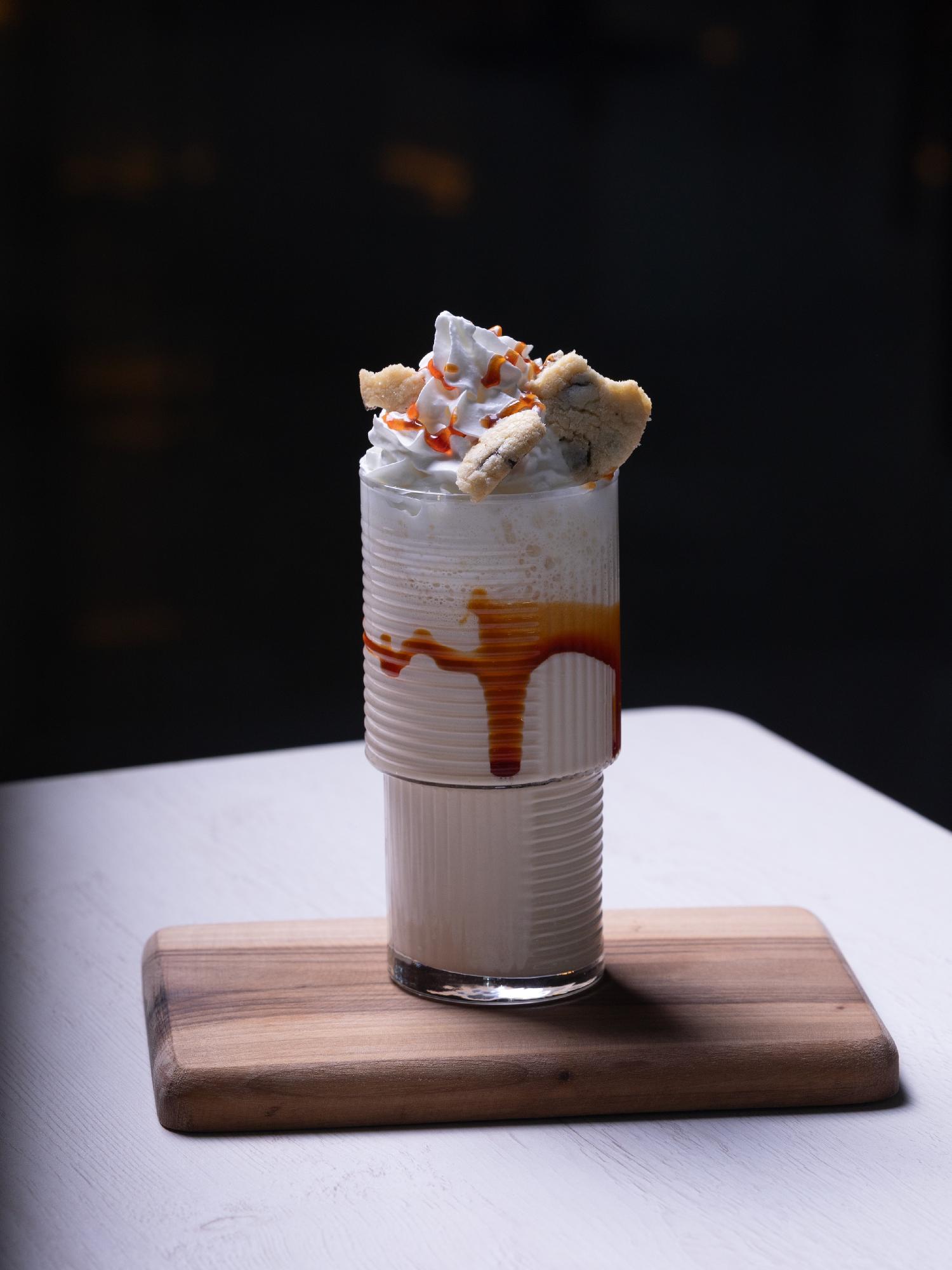 SALTED CARAMEL MILKSHAKE