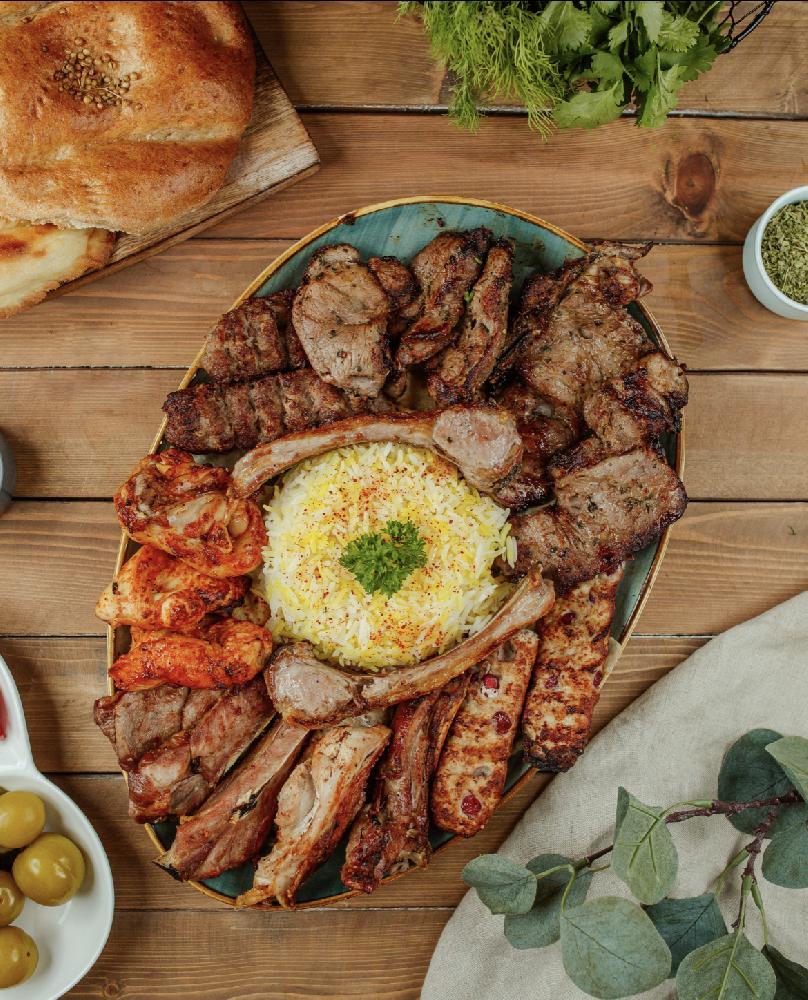 Qəbələ Xanlar Set