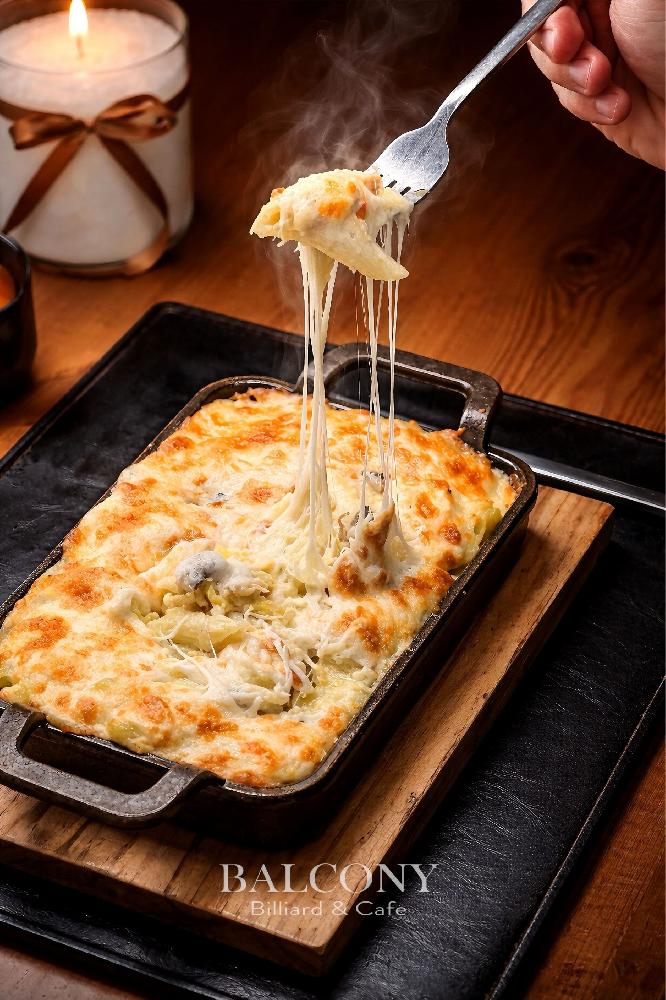 Beşemel Souslu Fırında Makarna