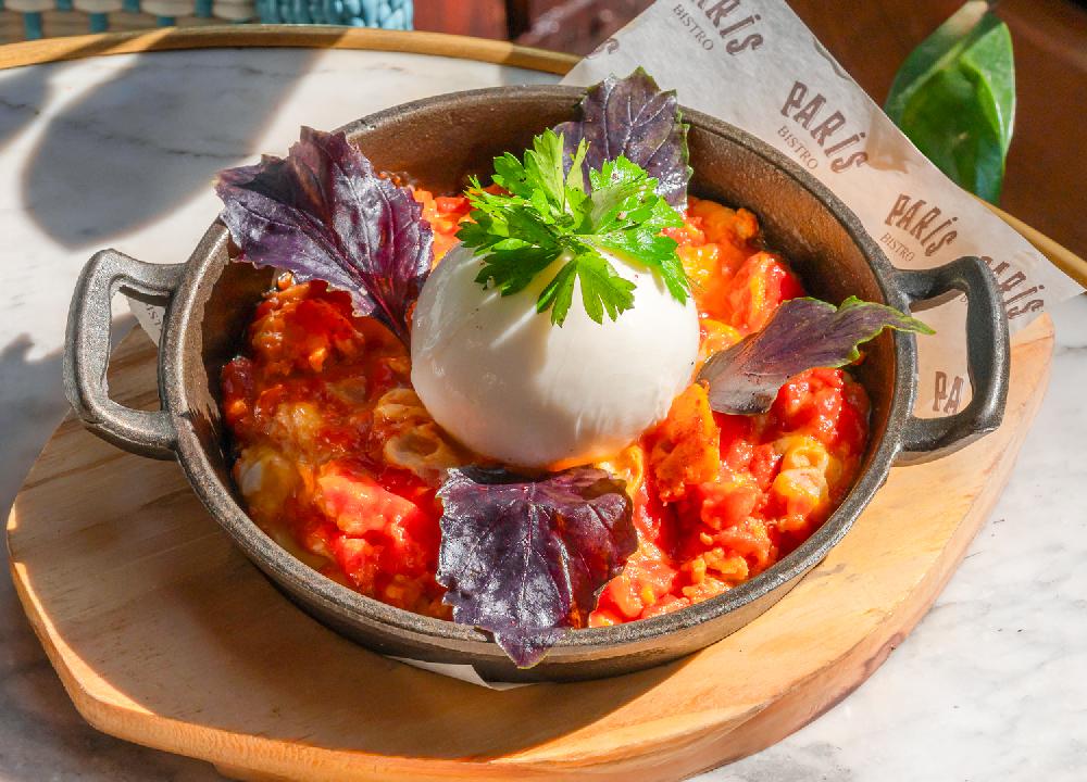 POMİDOR YUMURTA BURRATA PENDİRİ İLƏ