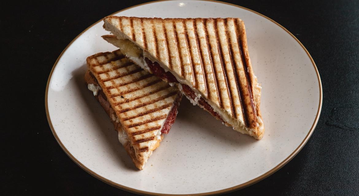 Just Doast - Tost çörəyi ilə