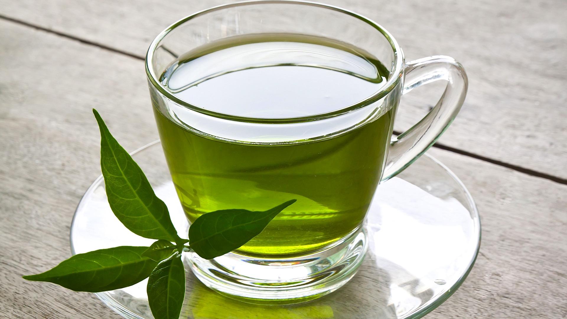 Çay yaşıl