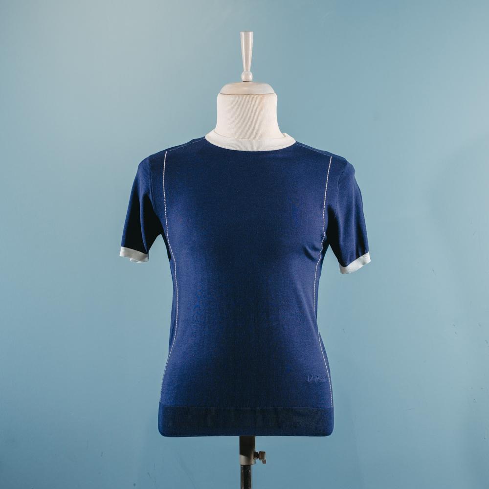 Göy naxışlı t-shirt