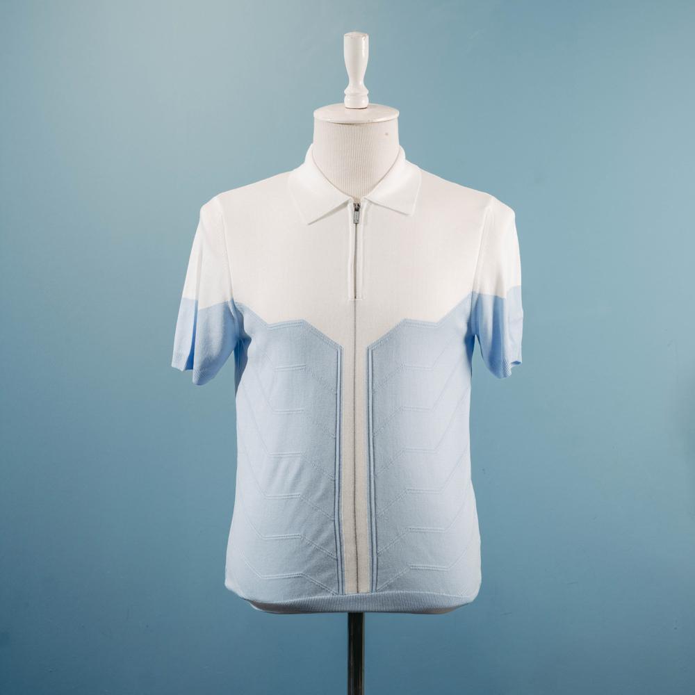Açıq-mavi naxışlı polo