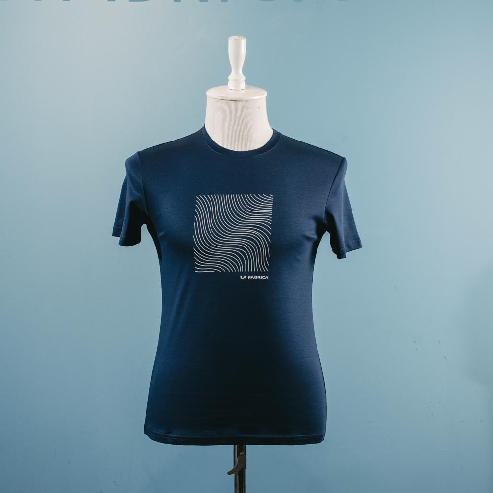 Göy naxışlı t-shirt