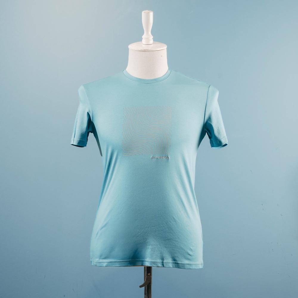 Yaşıl naxışlı t-shirt