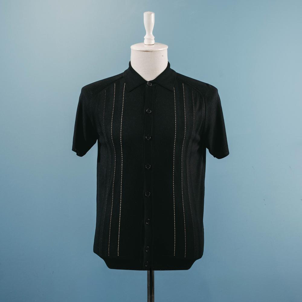 Qara tam-düymə naxışlı polo
