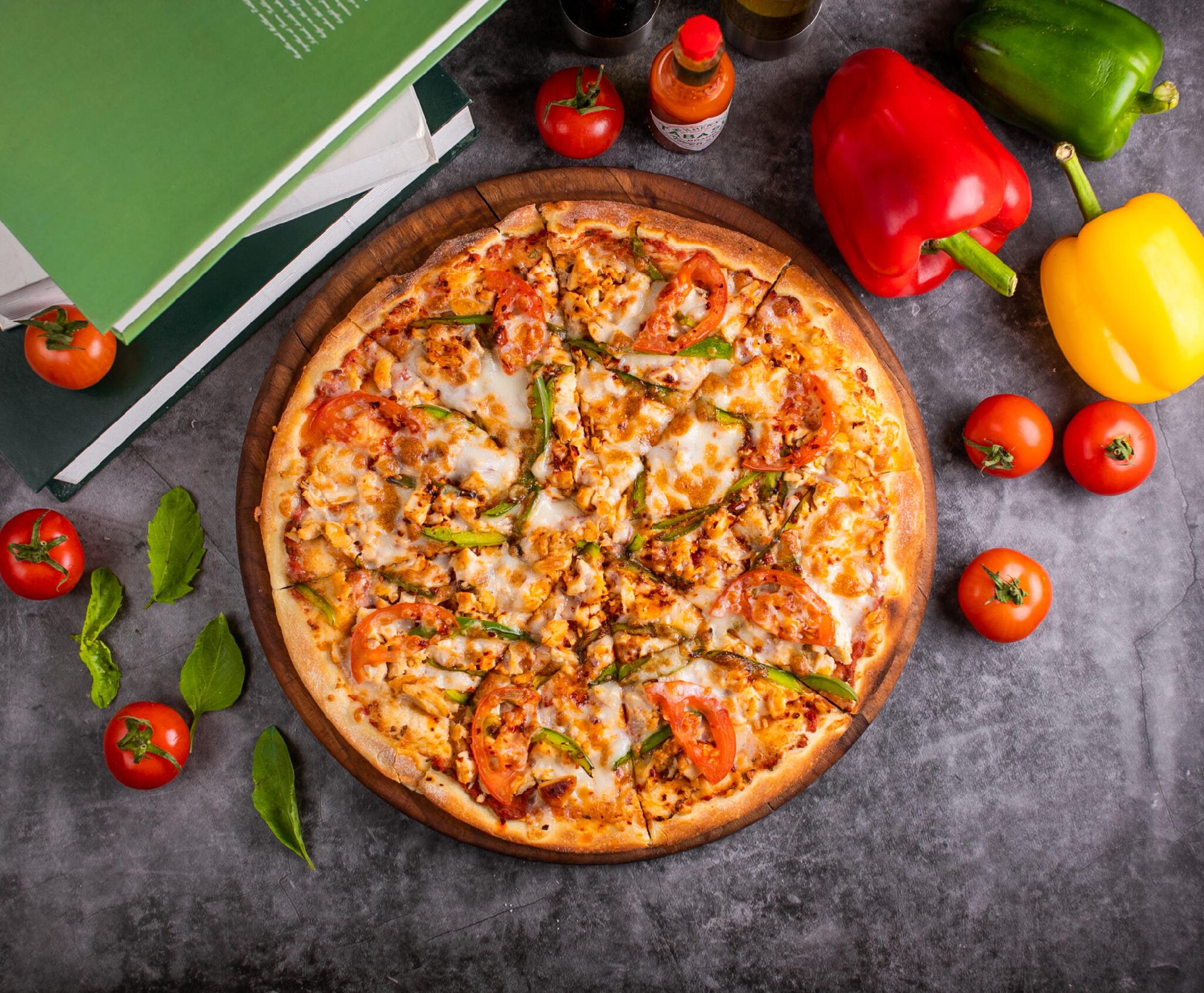 Toyuqlu pizza 