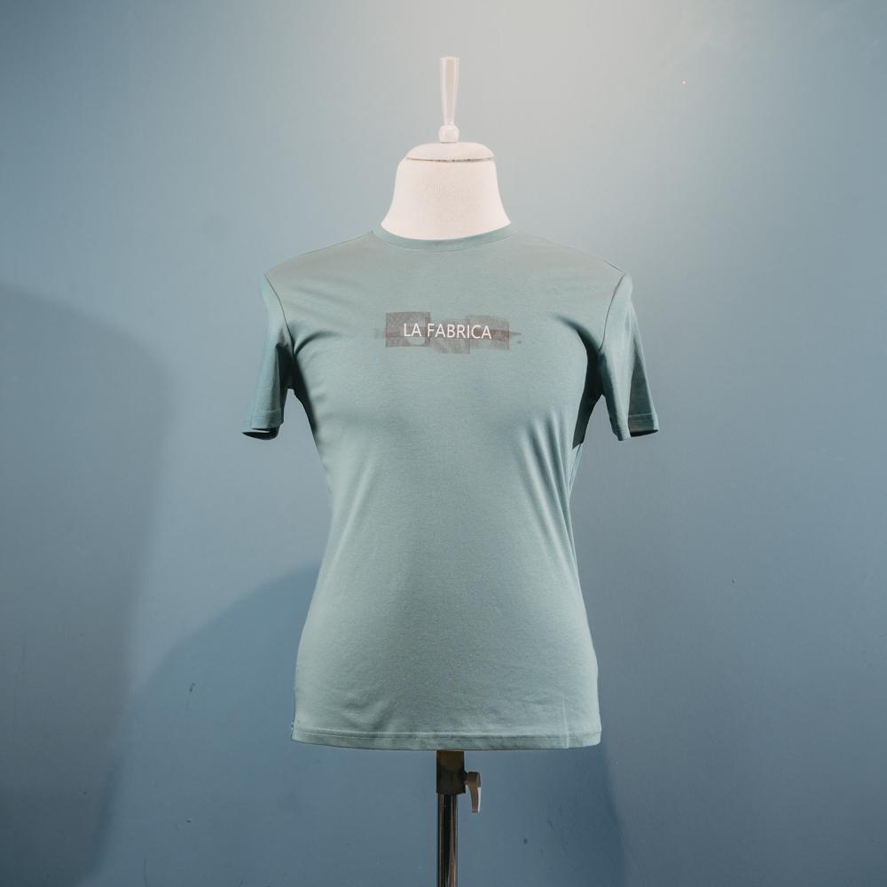 Yaşıl naxışlı t-shirt