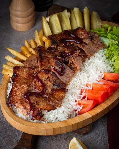 Plov üstü şaurma