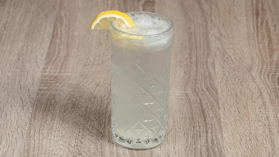 Təbii limonat 