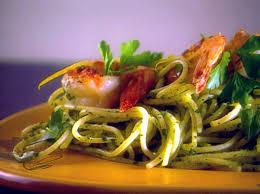 Pestolu krevetkalı spagetti