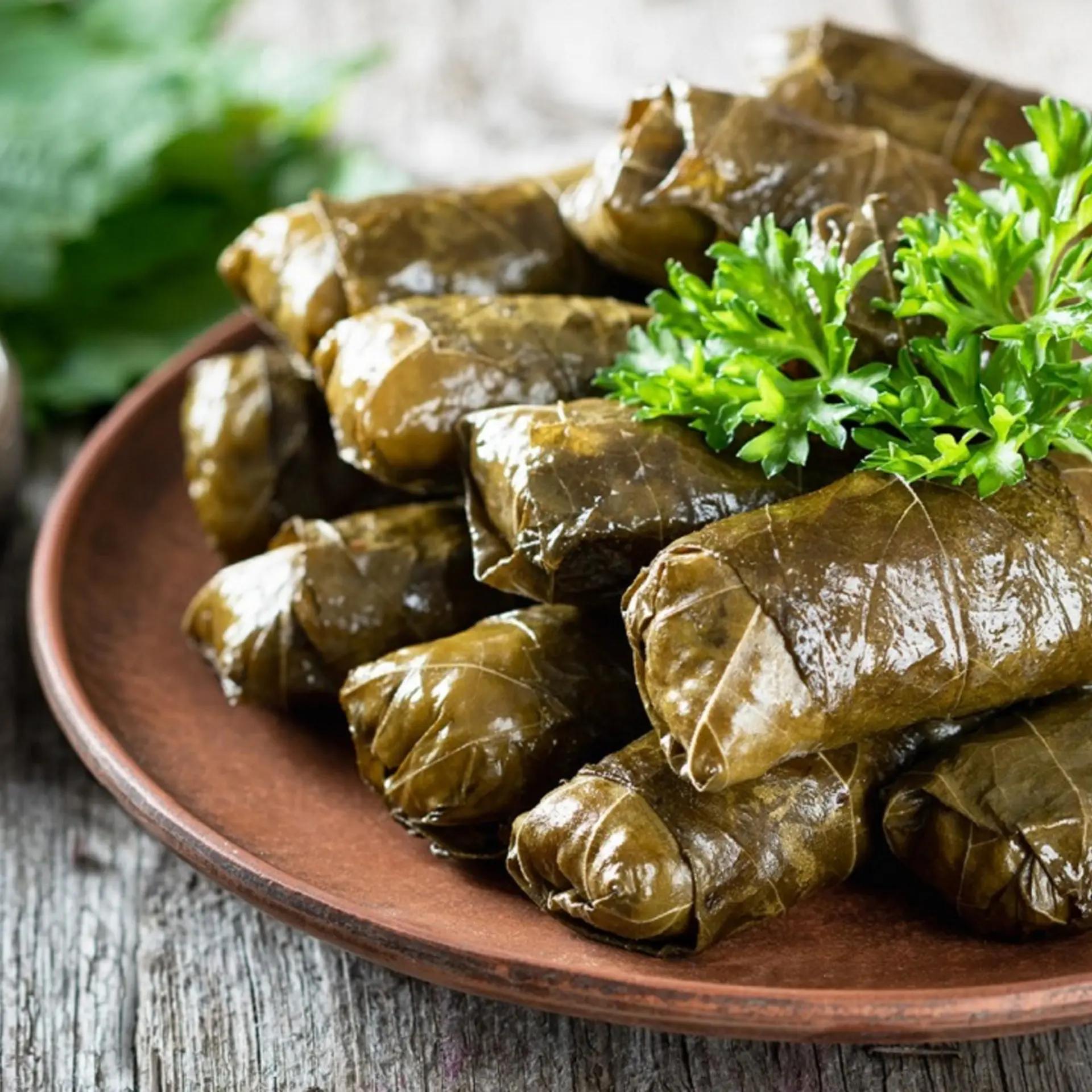Yarpaq dolması 120 qr