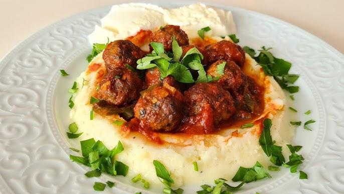 Püre yatağında köfte 250 qr
