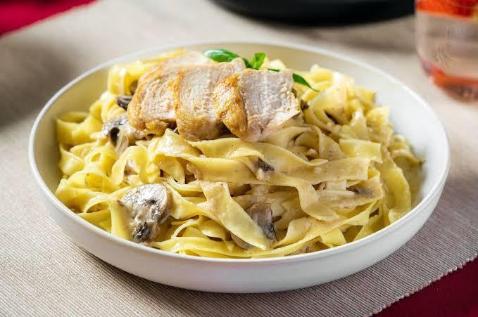 Fetuccini Alfredo 