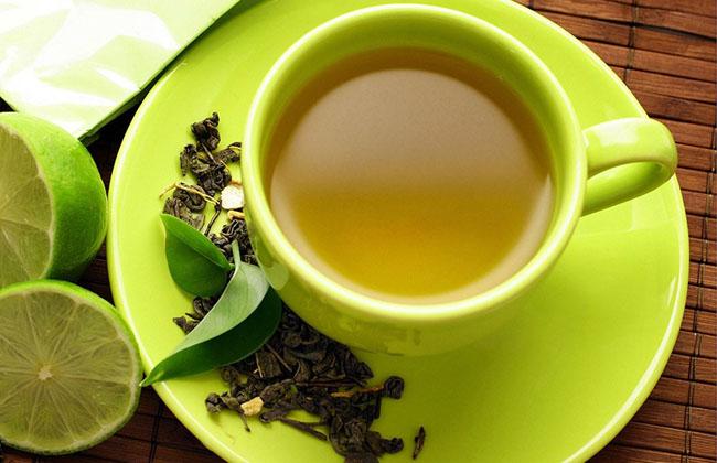 Stəkan çay (Yaşıl)