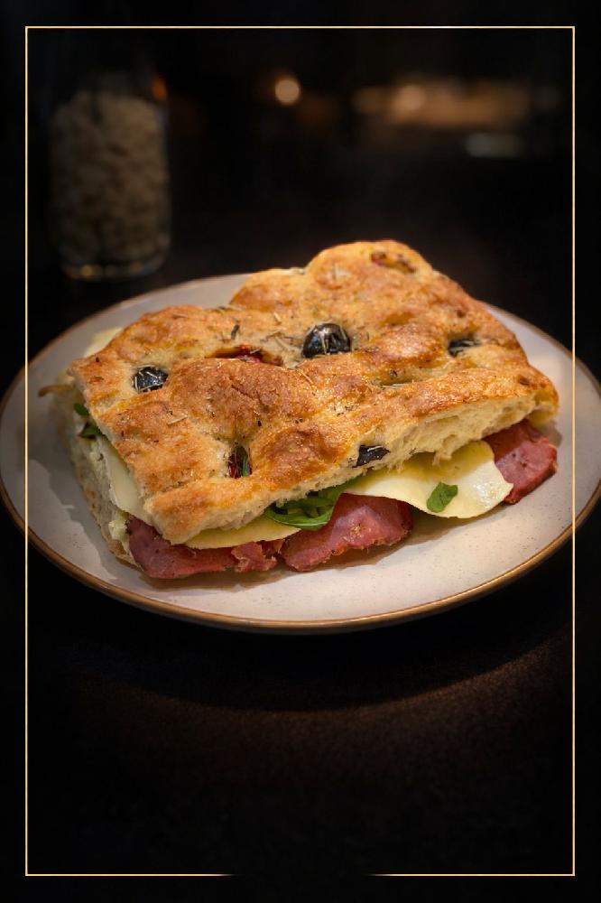 TOSTERIA Sandwich - Focaccio ile