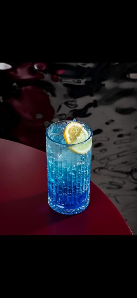 Blue diamond 