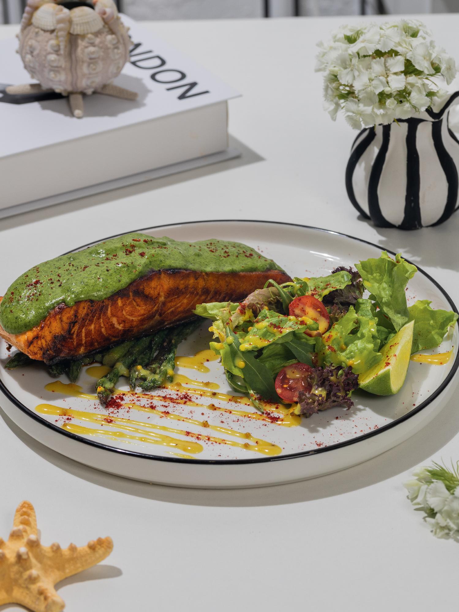 Salmon steak 