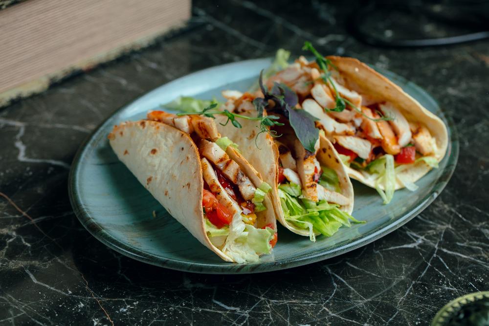 Taco toyuq