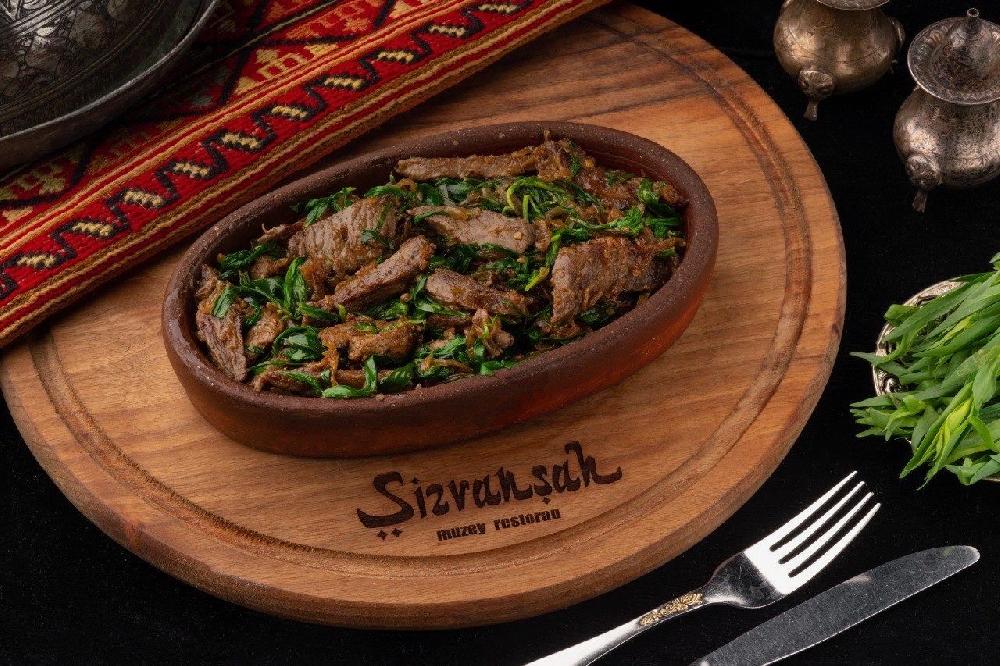 Tərxunlu dana əti