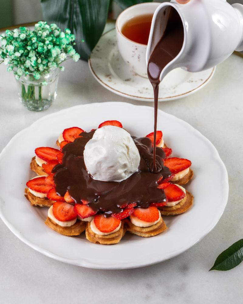 Golden Waffles 