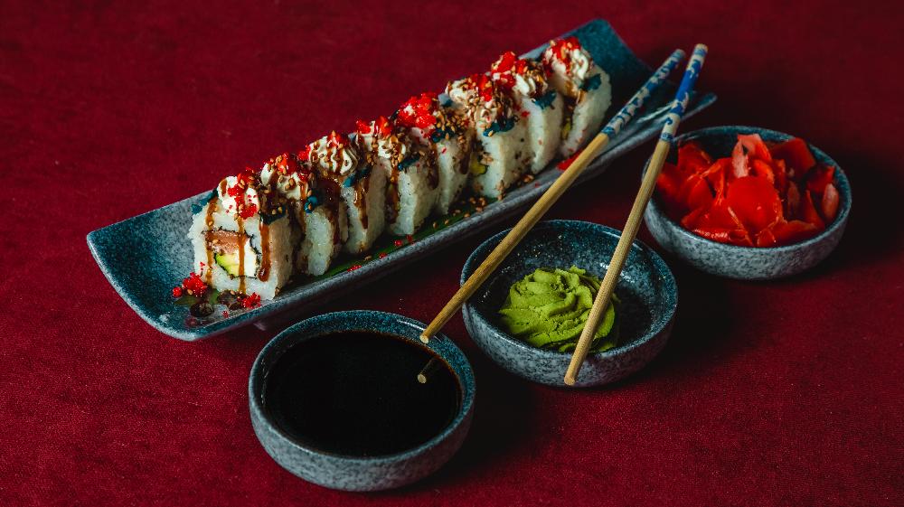 Eyes Special Roll
