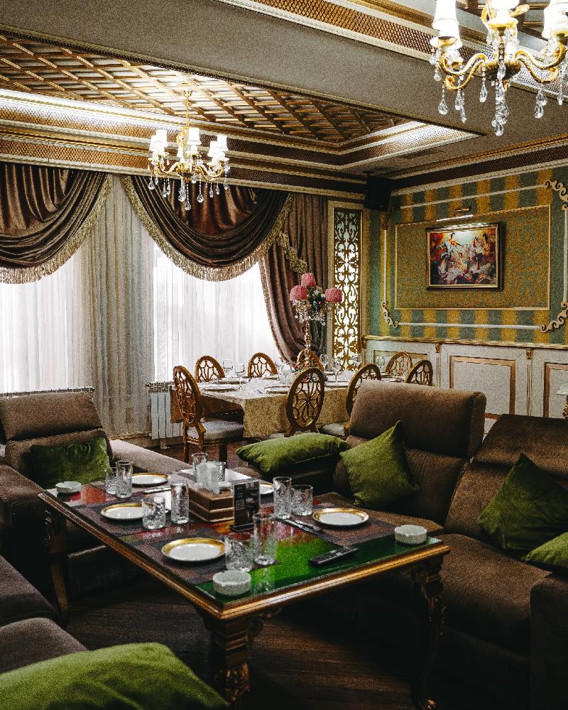 Interior view 8