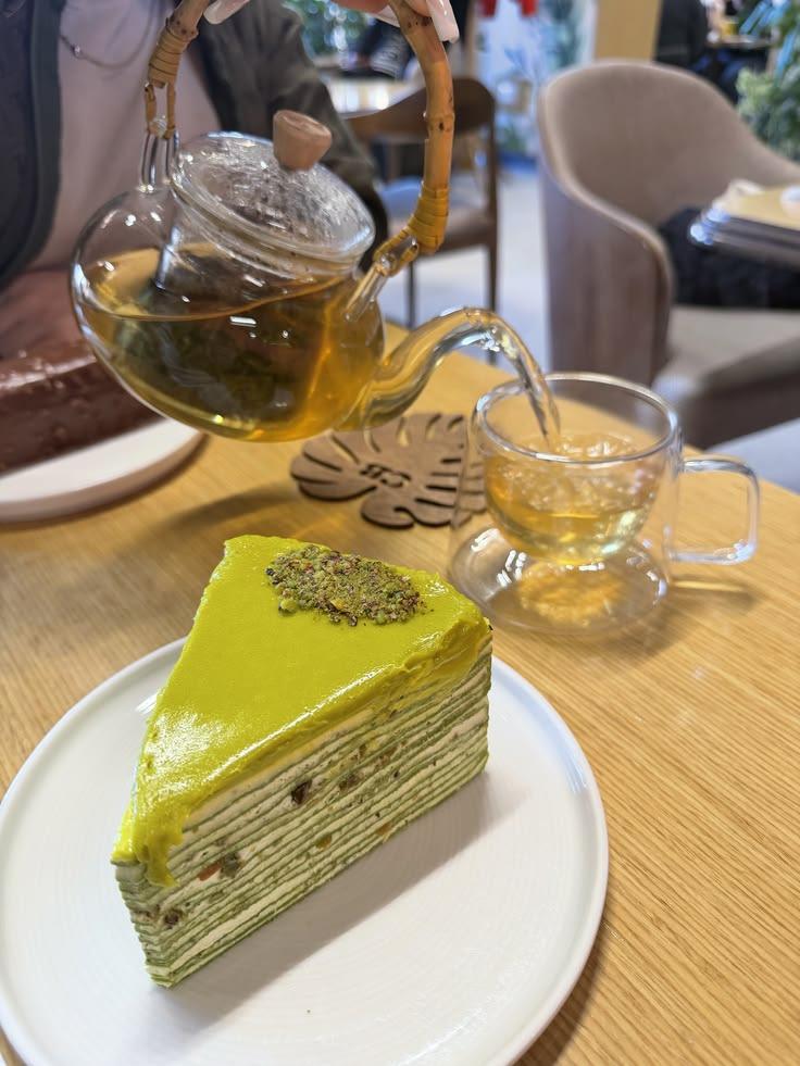 Pistachio crepe 