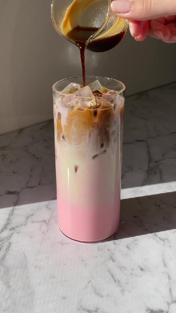 Strawberry Cheesecake Latte