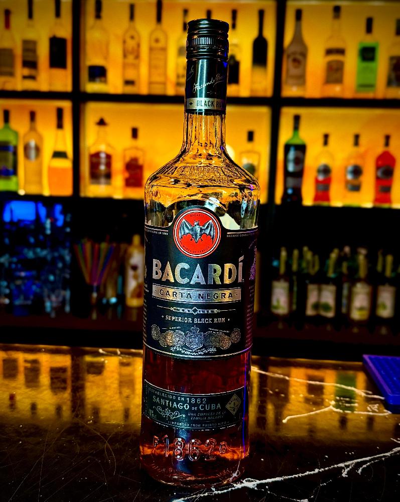Bacardi Carta Negra (50 ml)