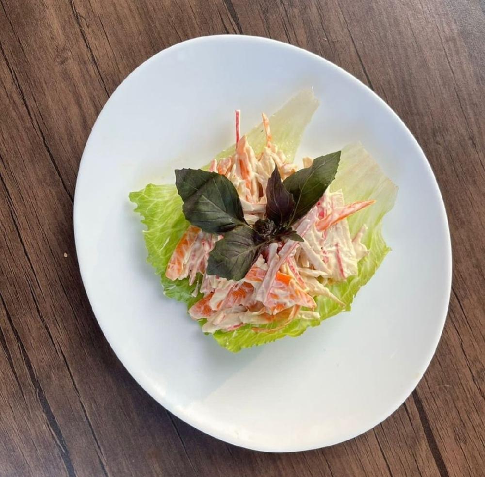 Krab salatı