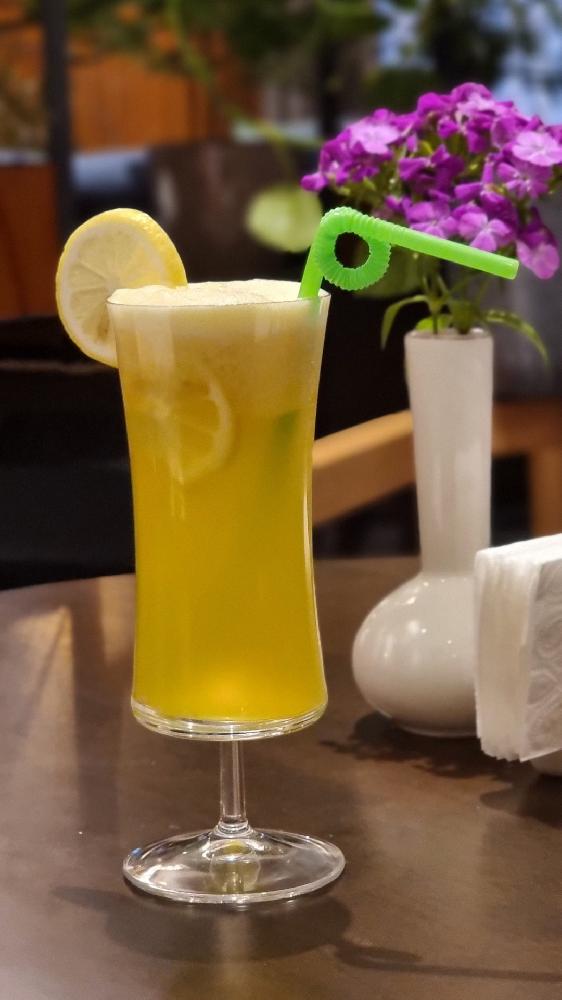Mango Lemonade