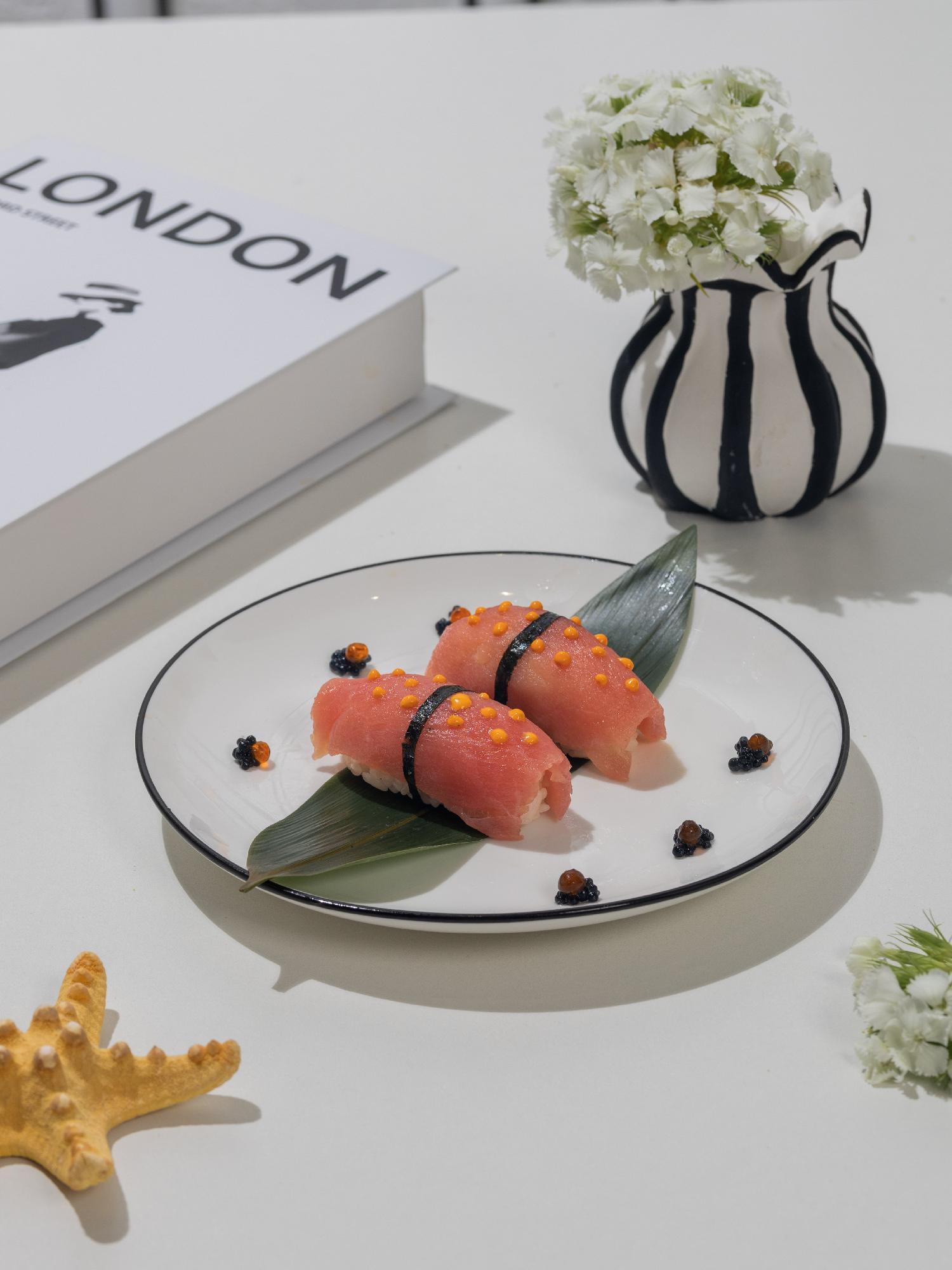 Nigiri Tuna