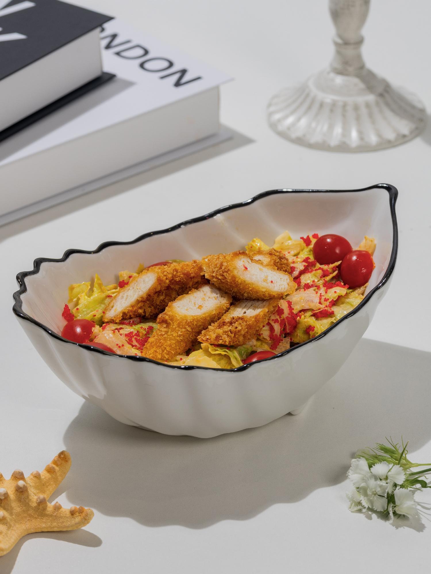 Popkorn toyuq salatı