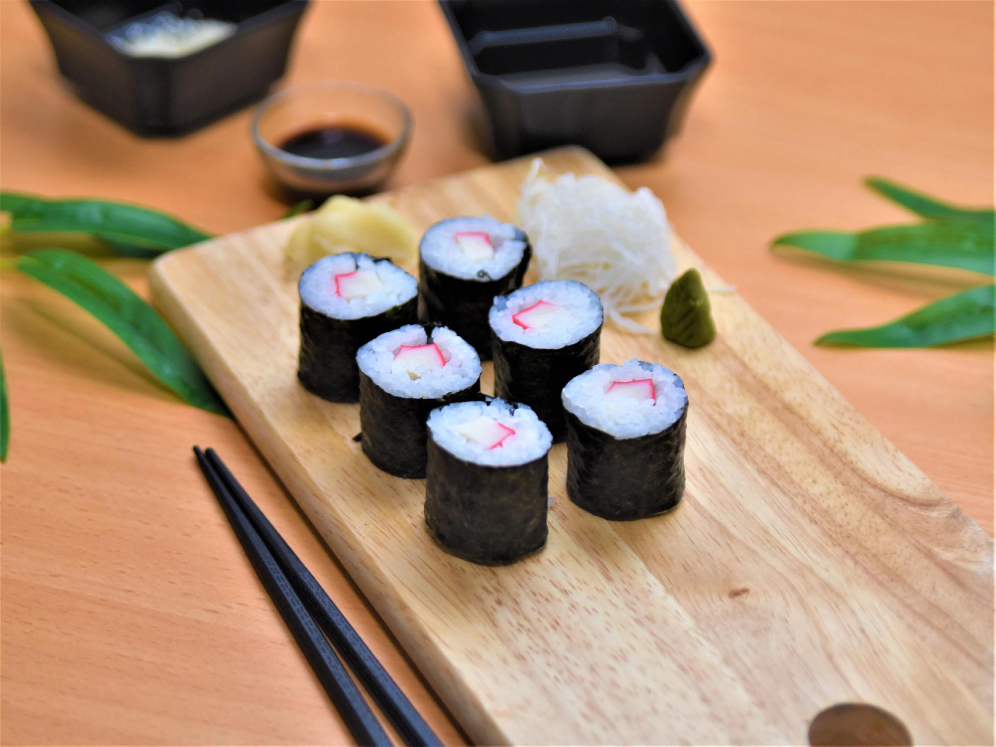 Ebi maki