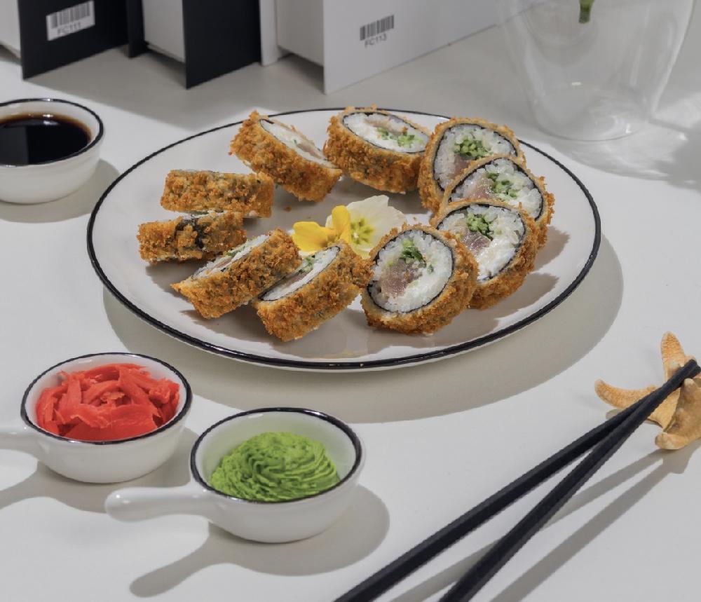 Hot roll tuna