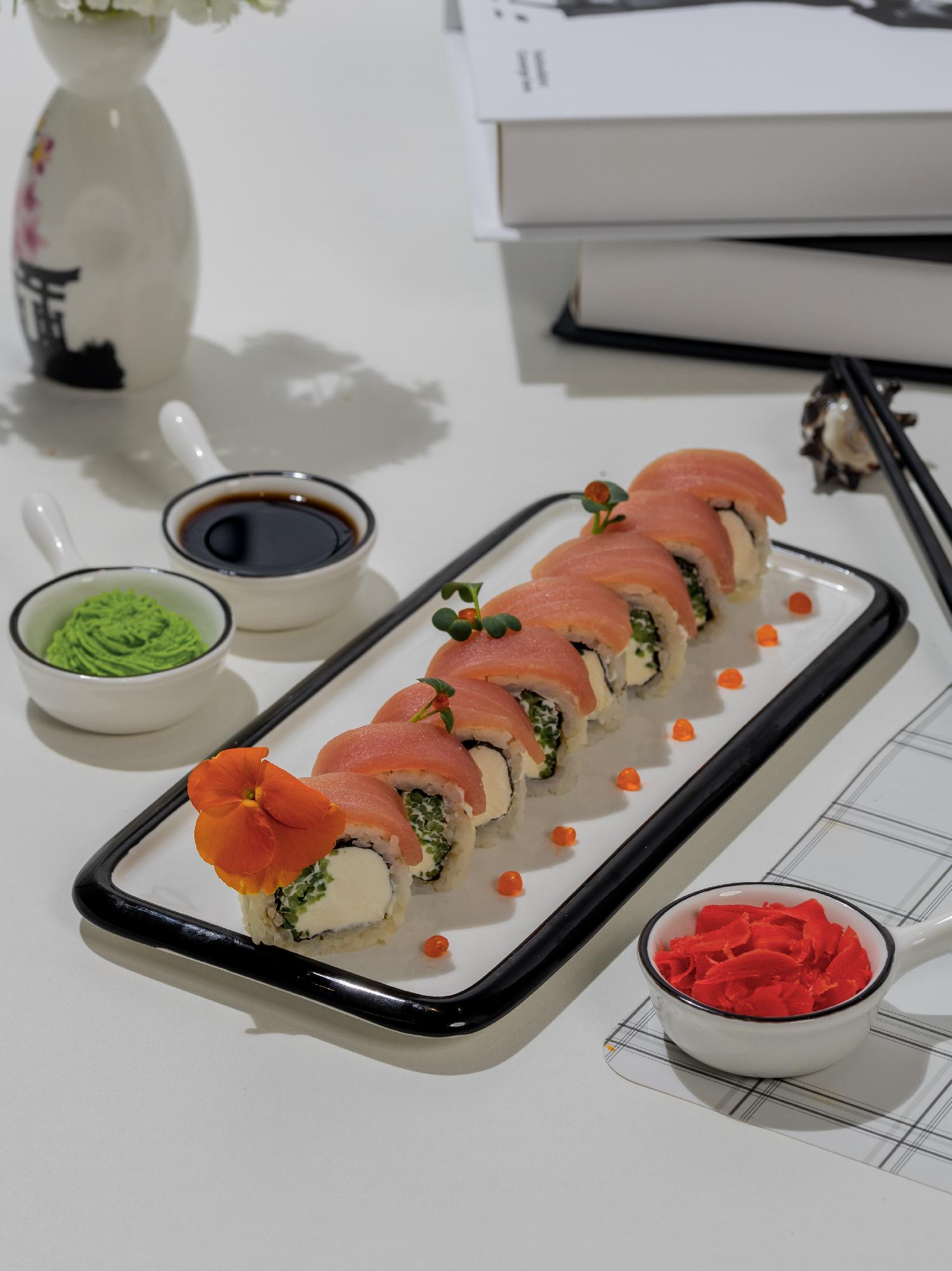 Tuna roll