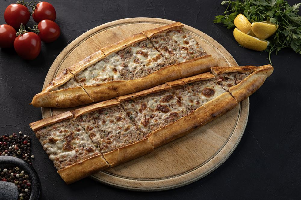 Pide kuşbaşı pendirli