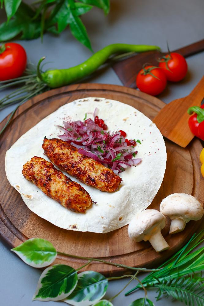 Toyuq lülə kababı 