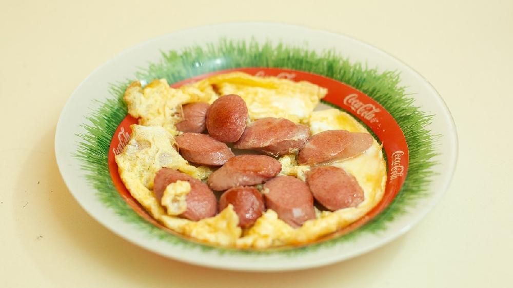Sosika İlə Kənd Yumurtasından Qayğanaq 